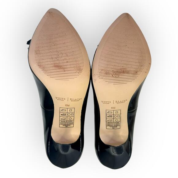 White House Black Market Gabriele Pump Size 6 Black Patent Leather Bow Chain Toe - Picture 10 of 12